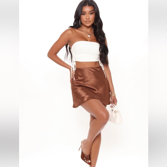 Parisian summer mini skirt, chocolate - Picture 3 of 3